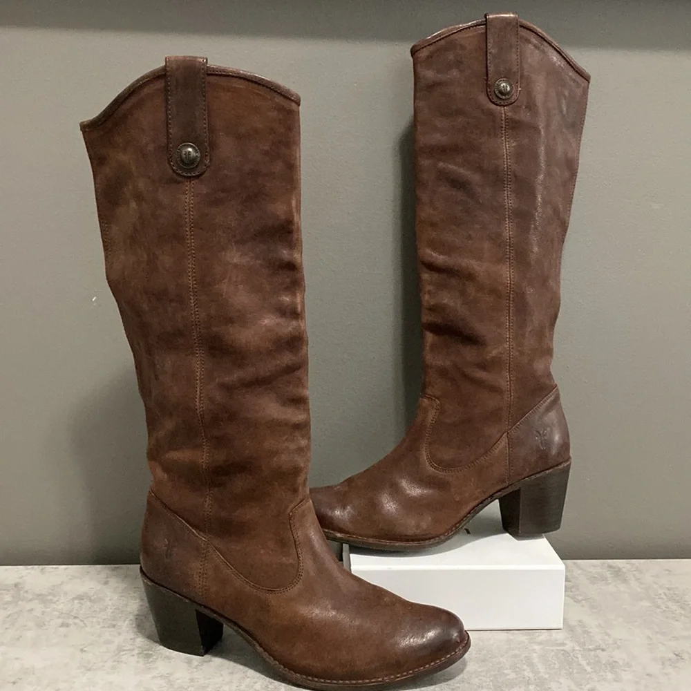 Frye Jackie Button Brown Leather Heeled Western Inspired Boots Size 9.5
